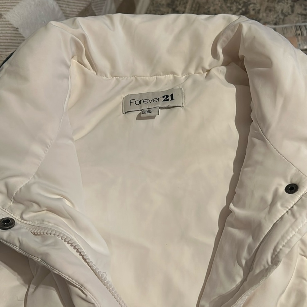 Vintage forever 21 puffer vest